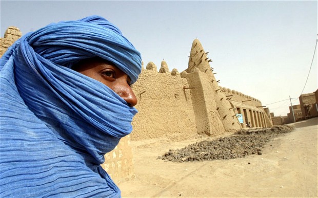 Scopri di più sull'articolo Mali: eccoci arruolati nella Legione Straniera, alla faccia della Costituzione!